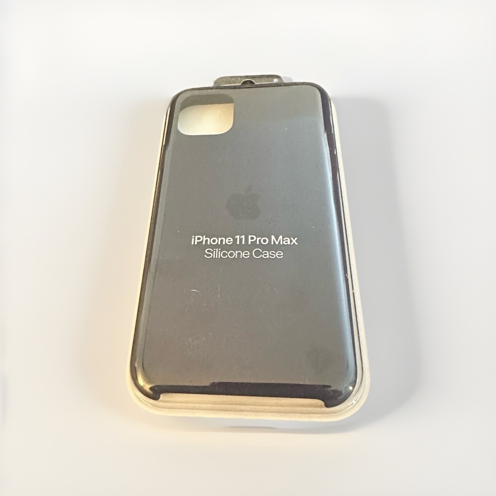 Apple Silicone Protective Case for Apple iPhone‎ 11 Pro Midnight Blue NWOT